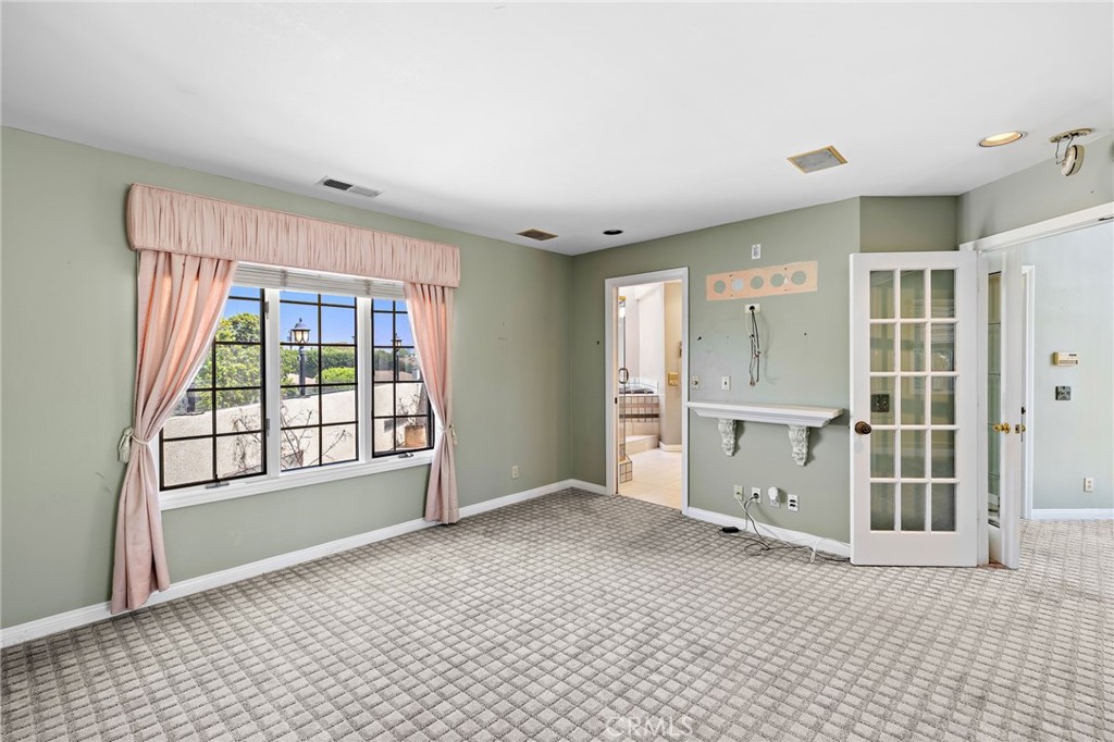 8001 Alverstone Avenue