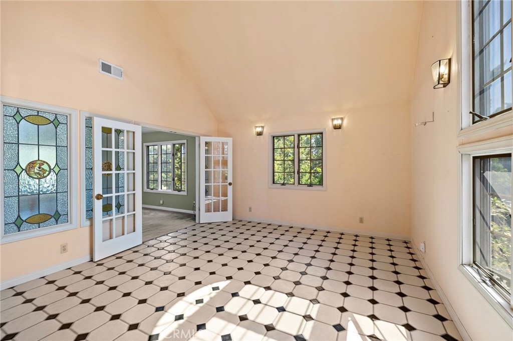 8001 Alverstone Avenue