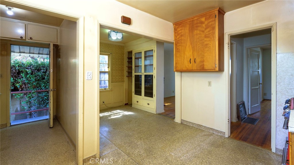 10880 Flaxton
