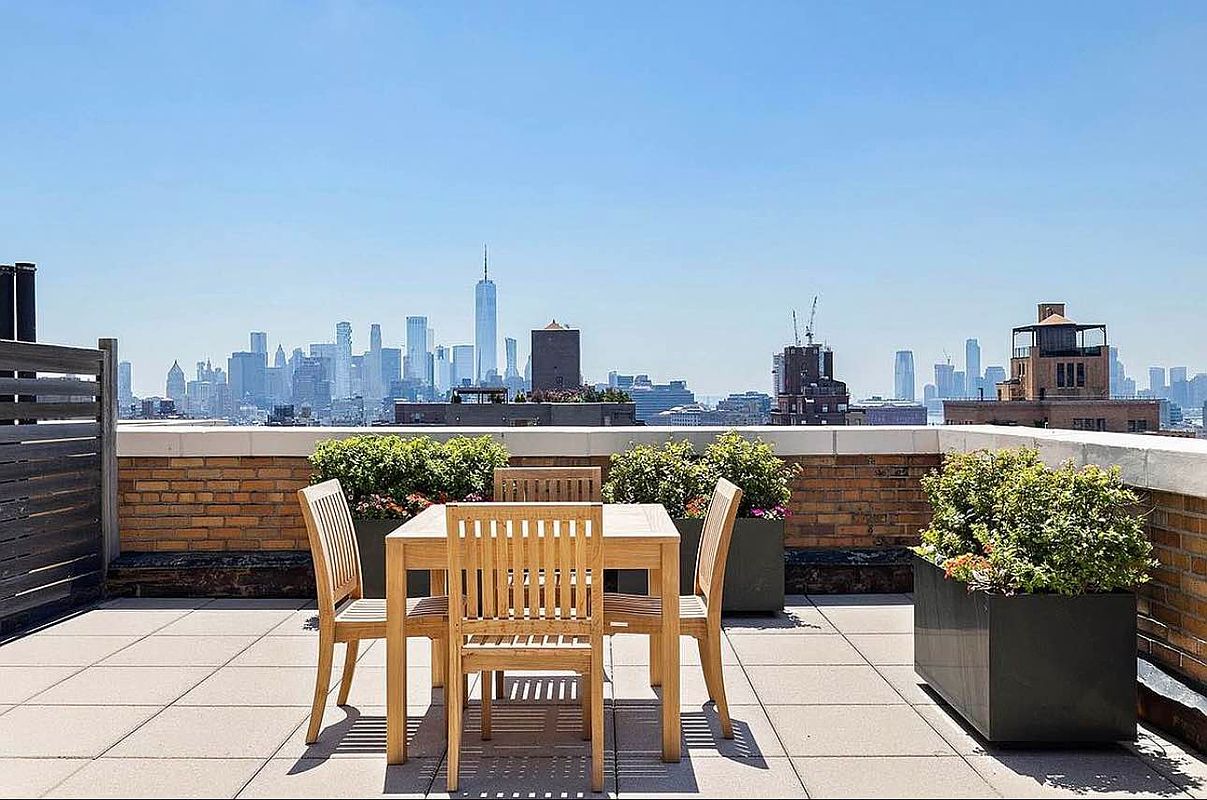 161 W 16th Street 8-K