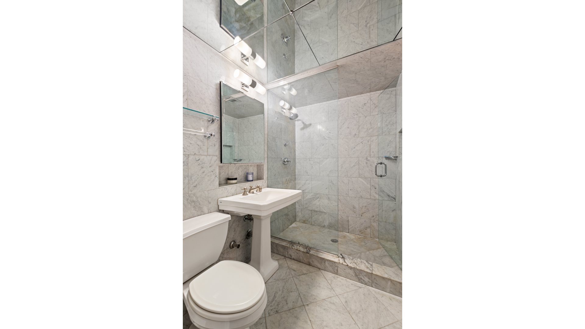 161 W 16TH Street 8K