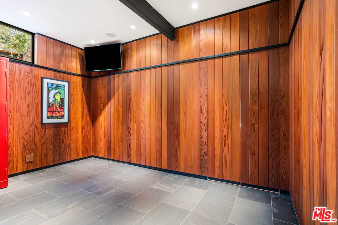 5228 Escalante Dr