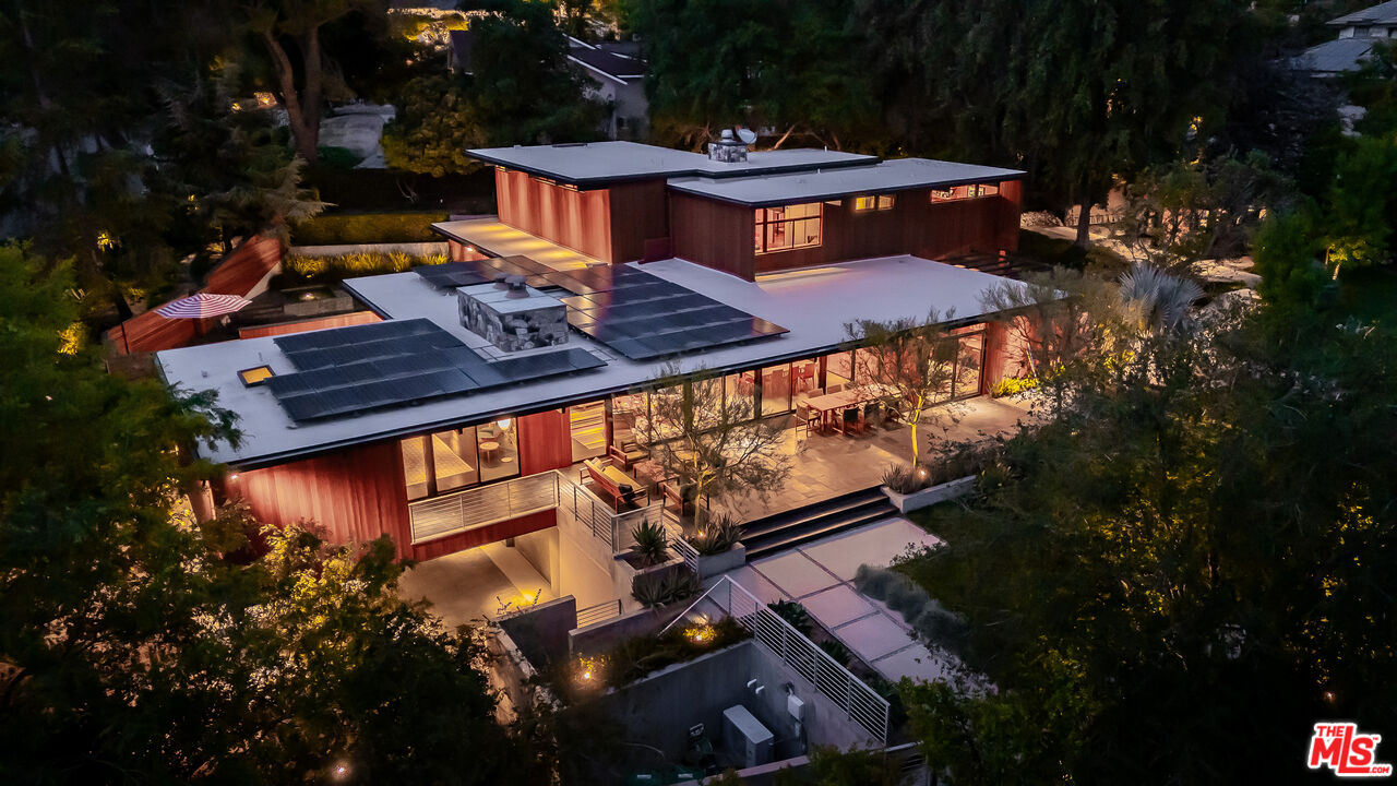 5228 Escalante Dr