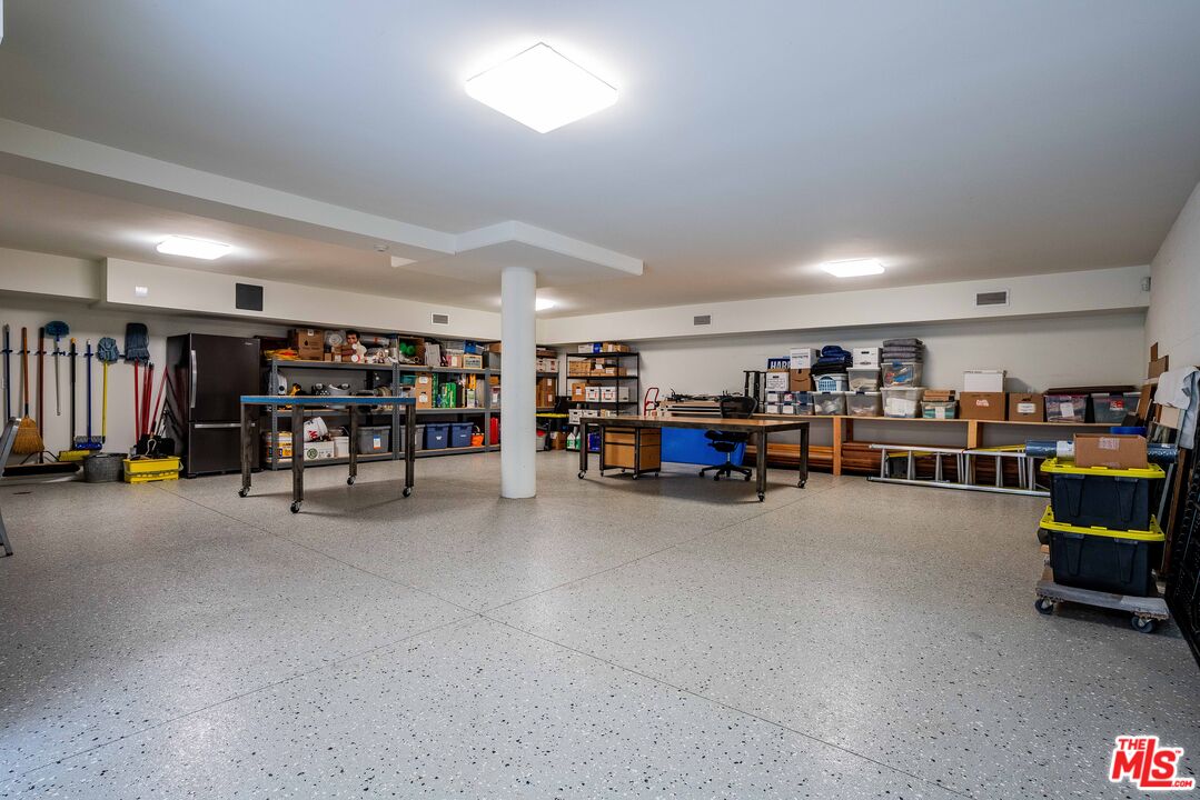 5228 Escalante Dr