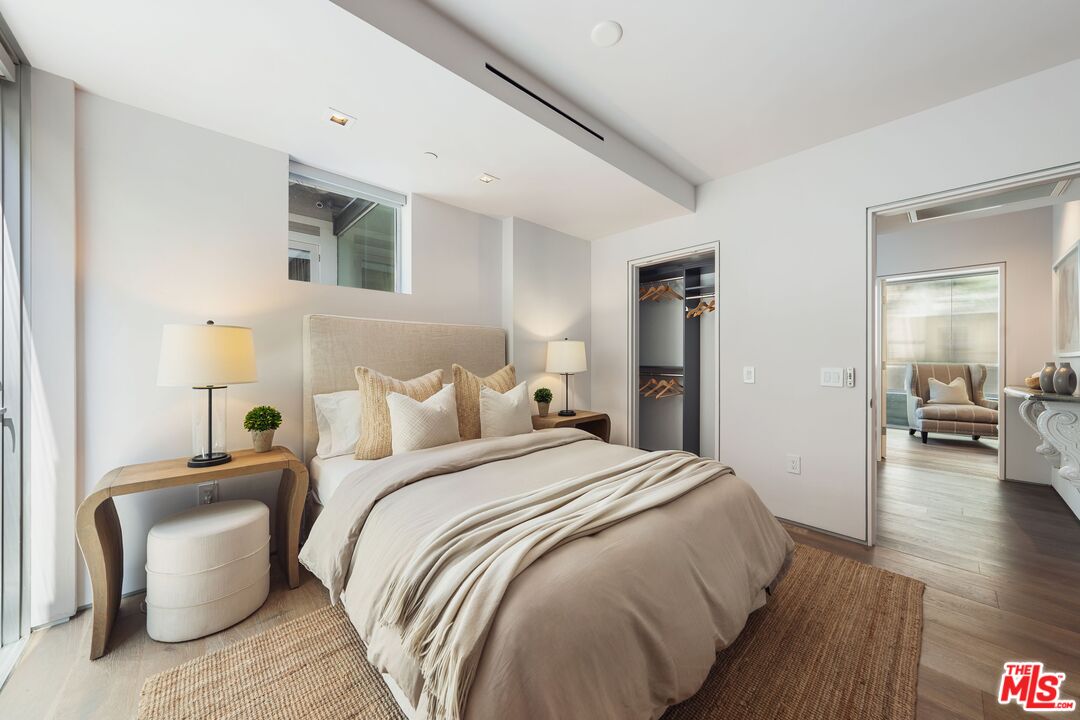 1012 2nd St Unit: 1