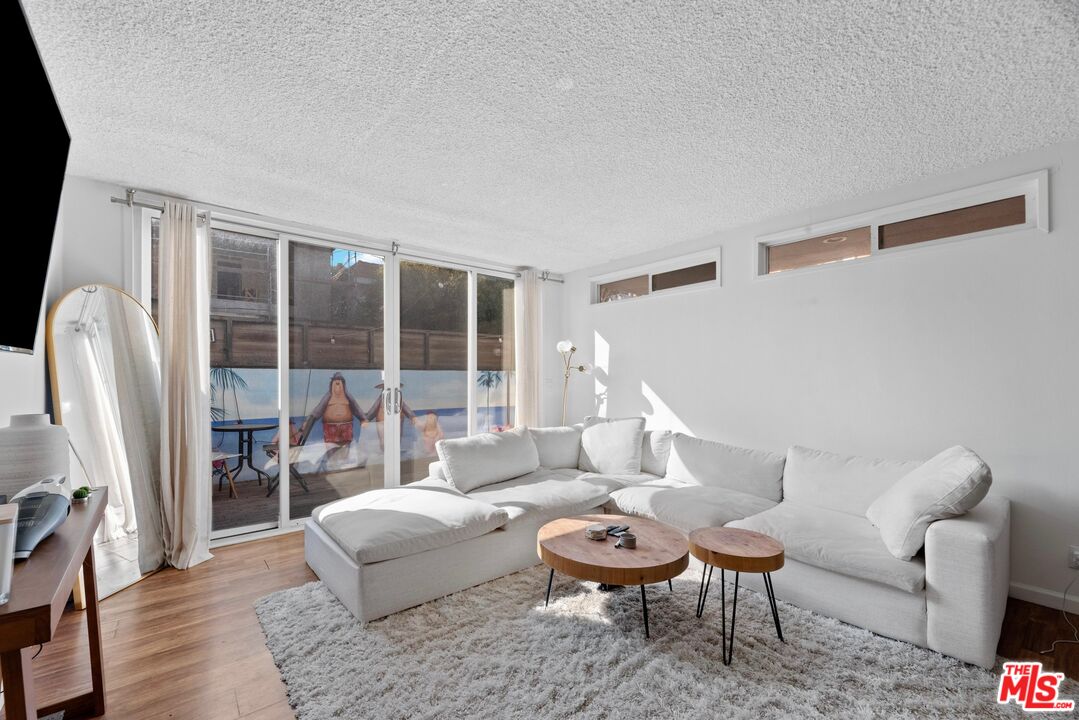 125 Brooks Ave