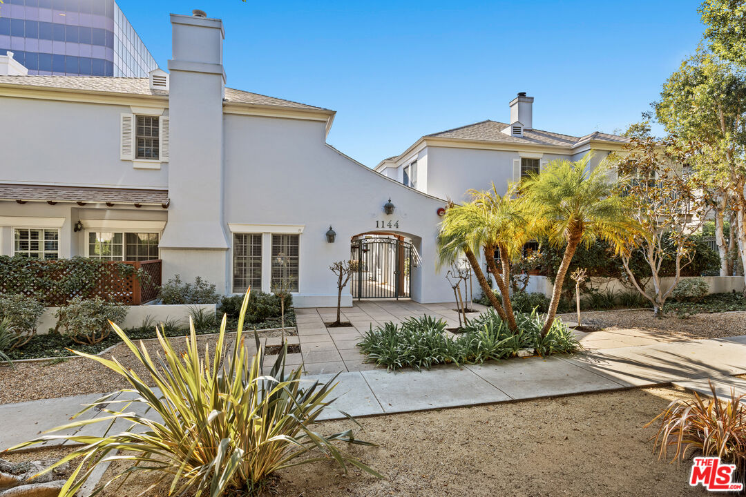 1144 Yale St Unit: 1