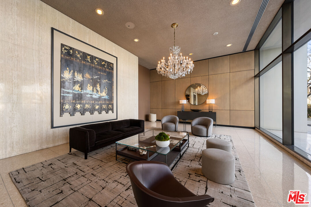 2220 Avenue Of The Stars Unit: 1802W