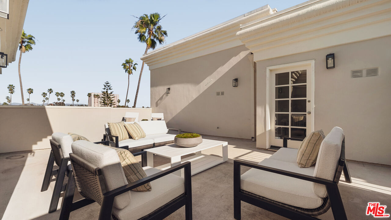 1040 4th St Unit: 405