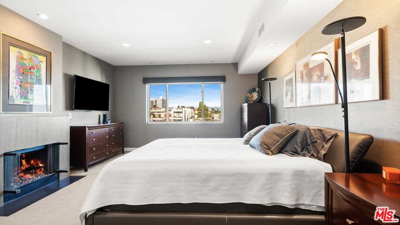 12026 Rhode Island Ave Unit: PH1