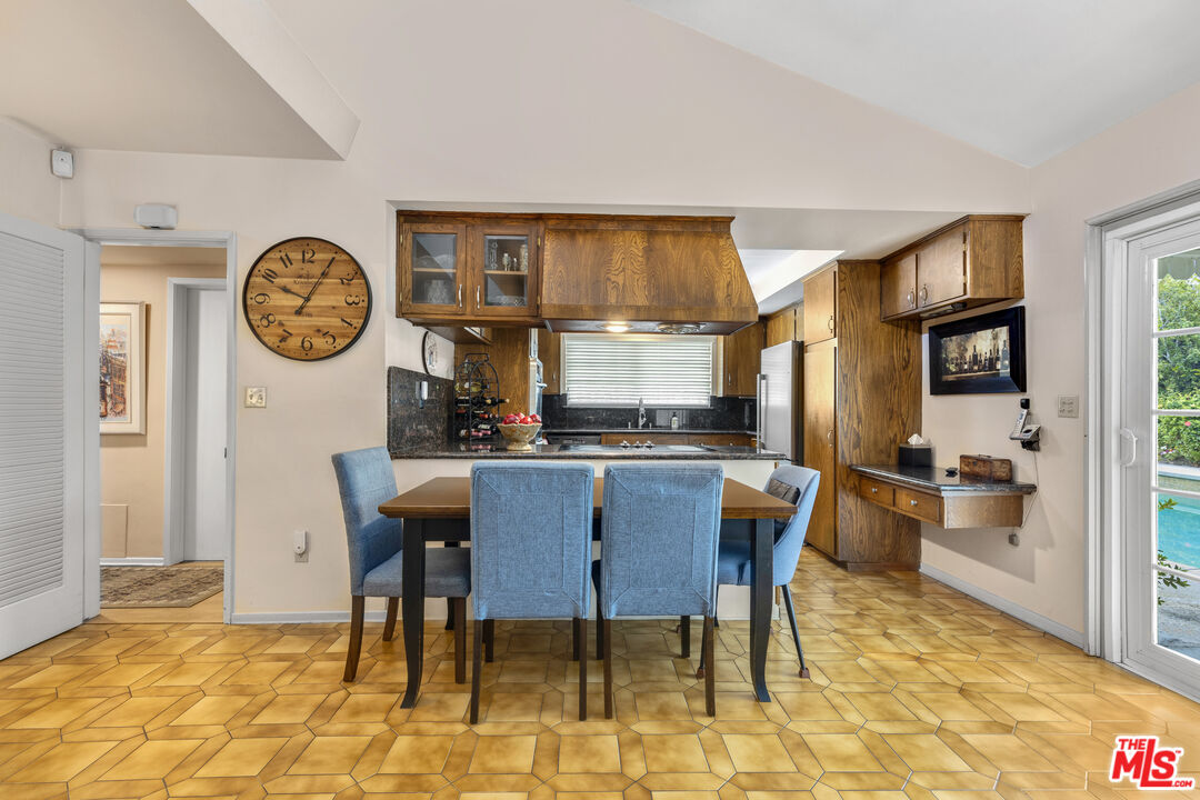 5334 Bayer Pl