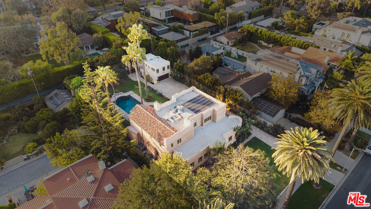 233 Marguerita Ave