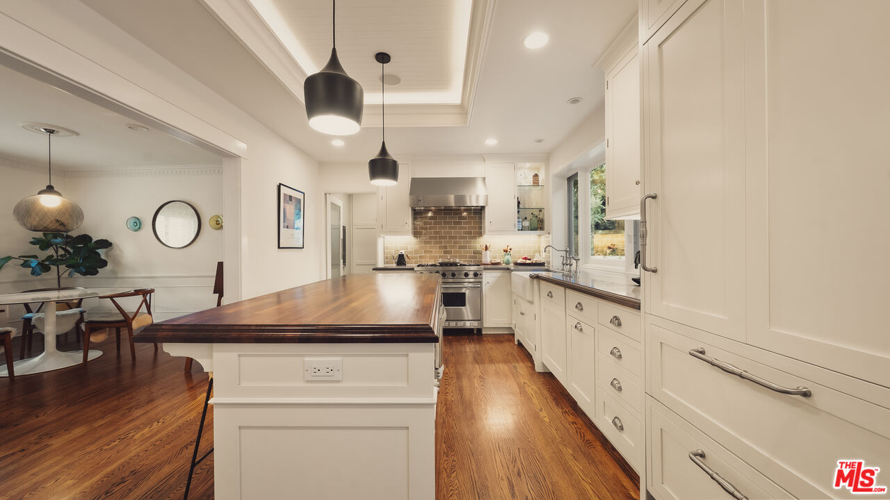 7218 La Presa Dr