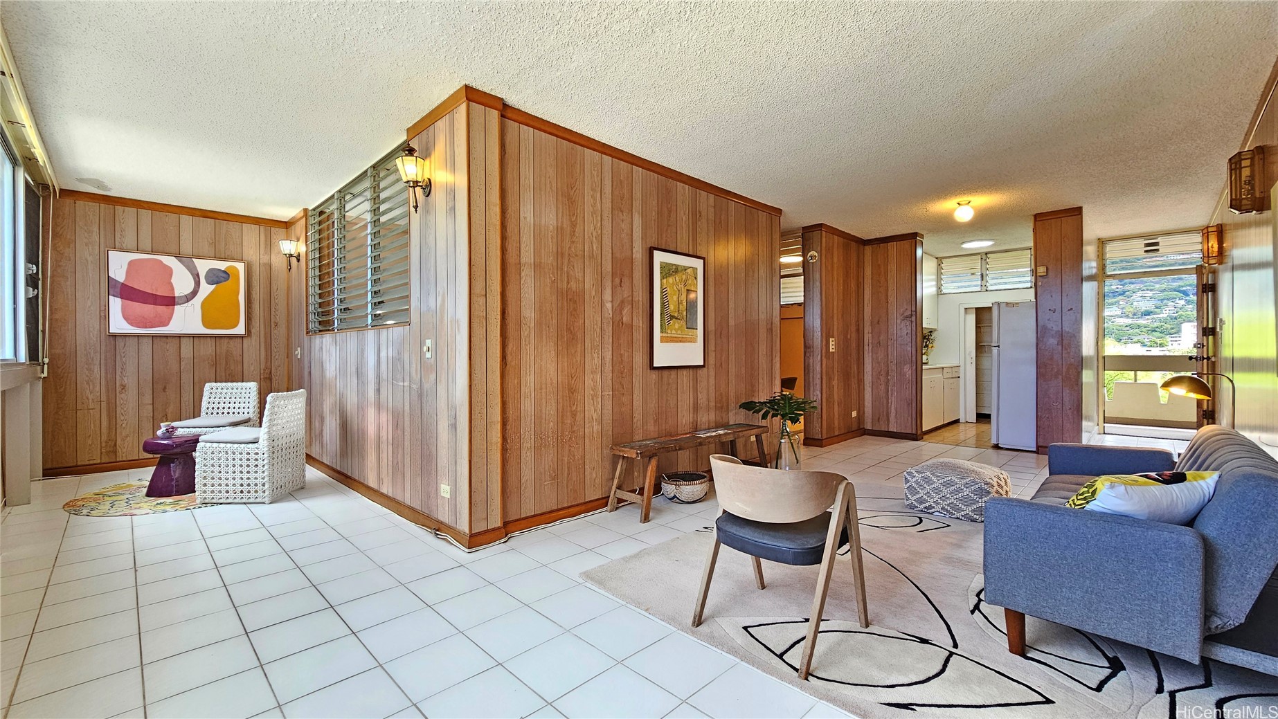 1543 Makiki Street 601
