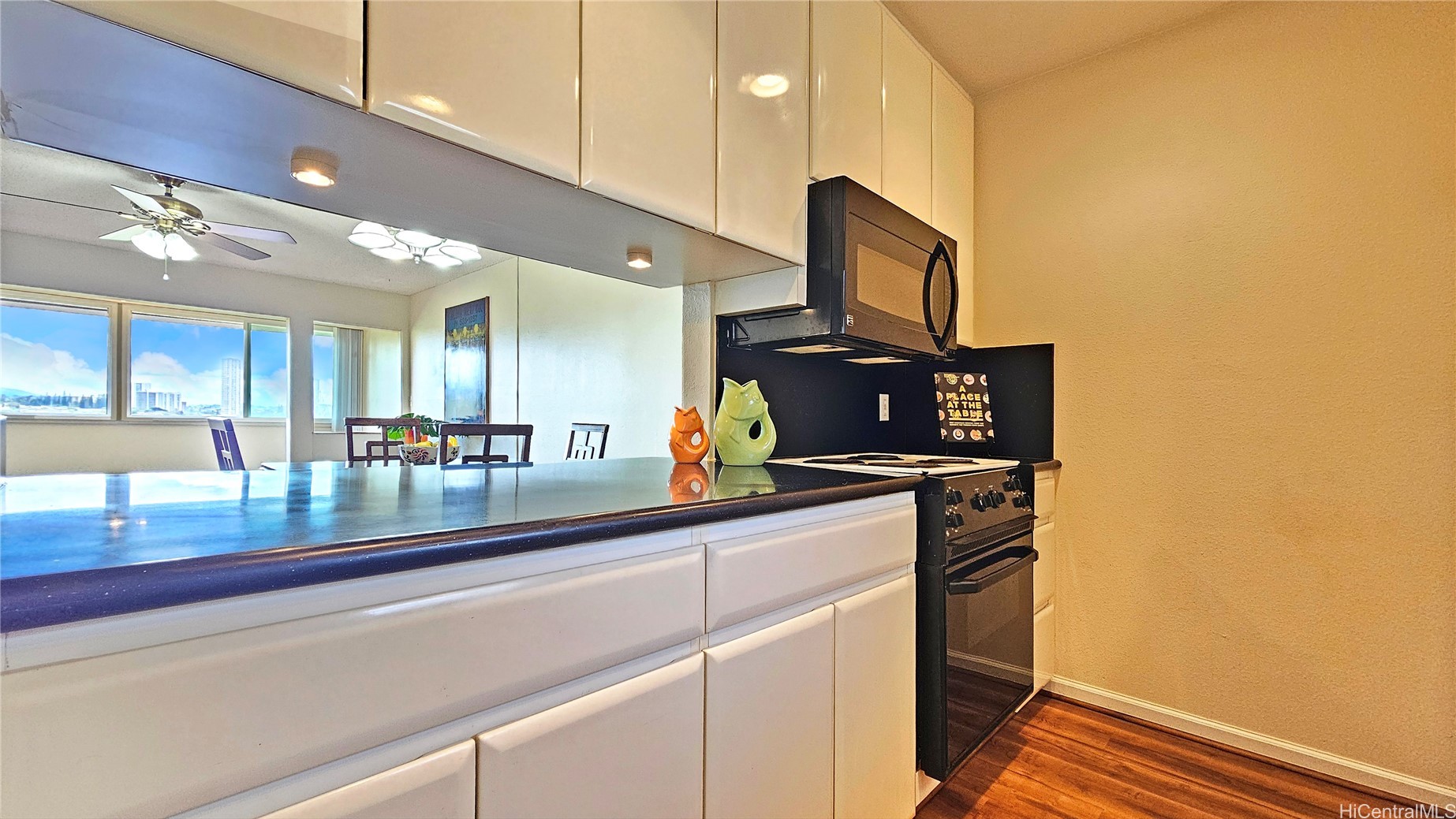 98-1451 Kaahumanu Street B
