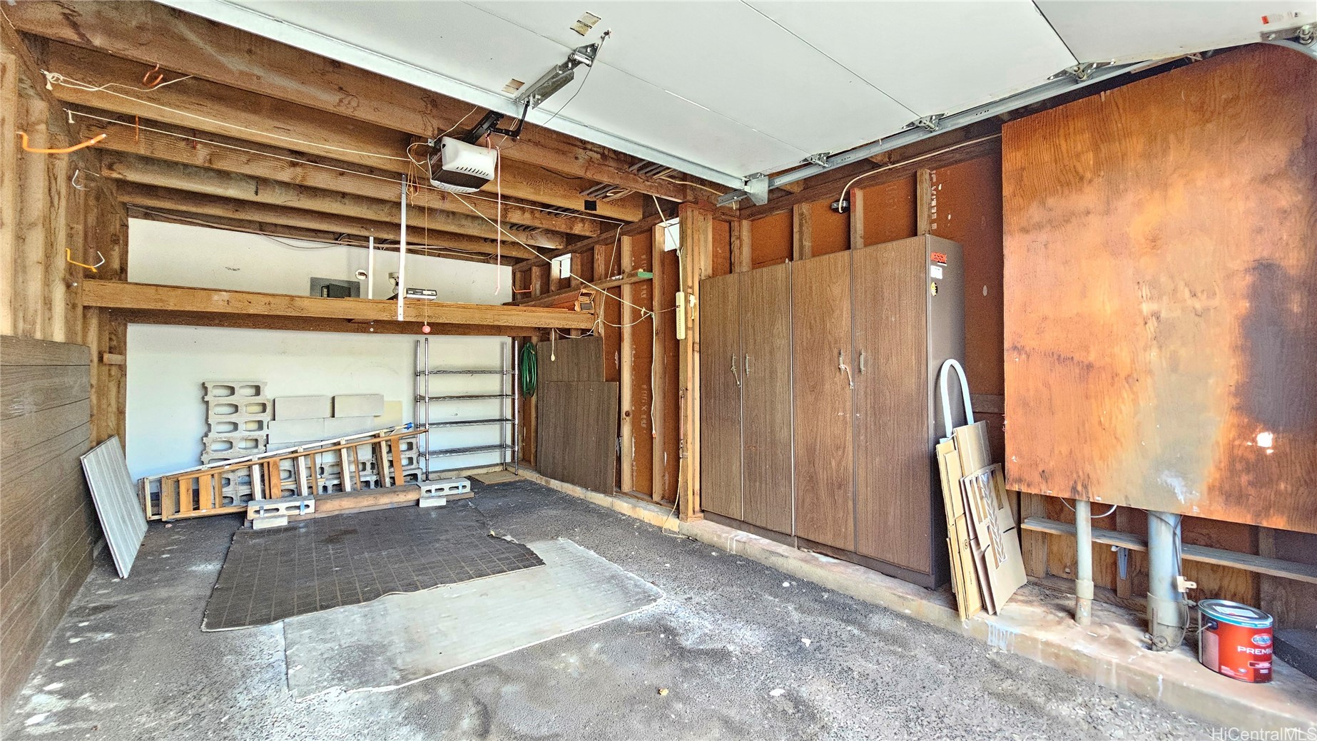 98-1451 Kaahumanu Street B