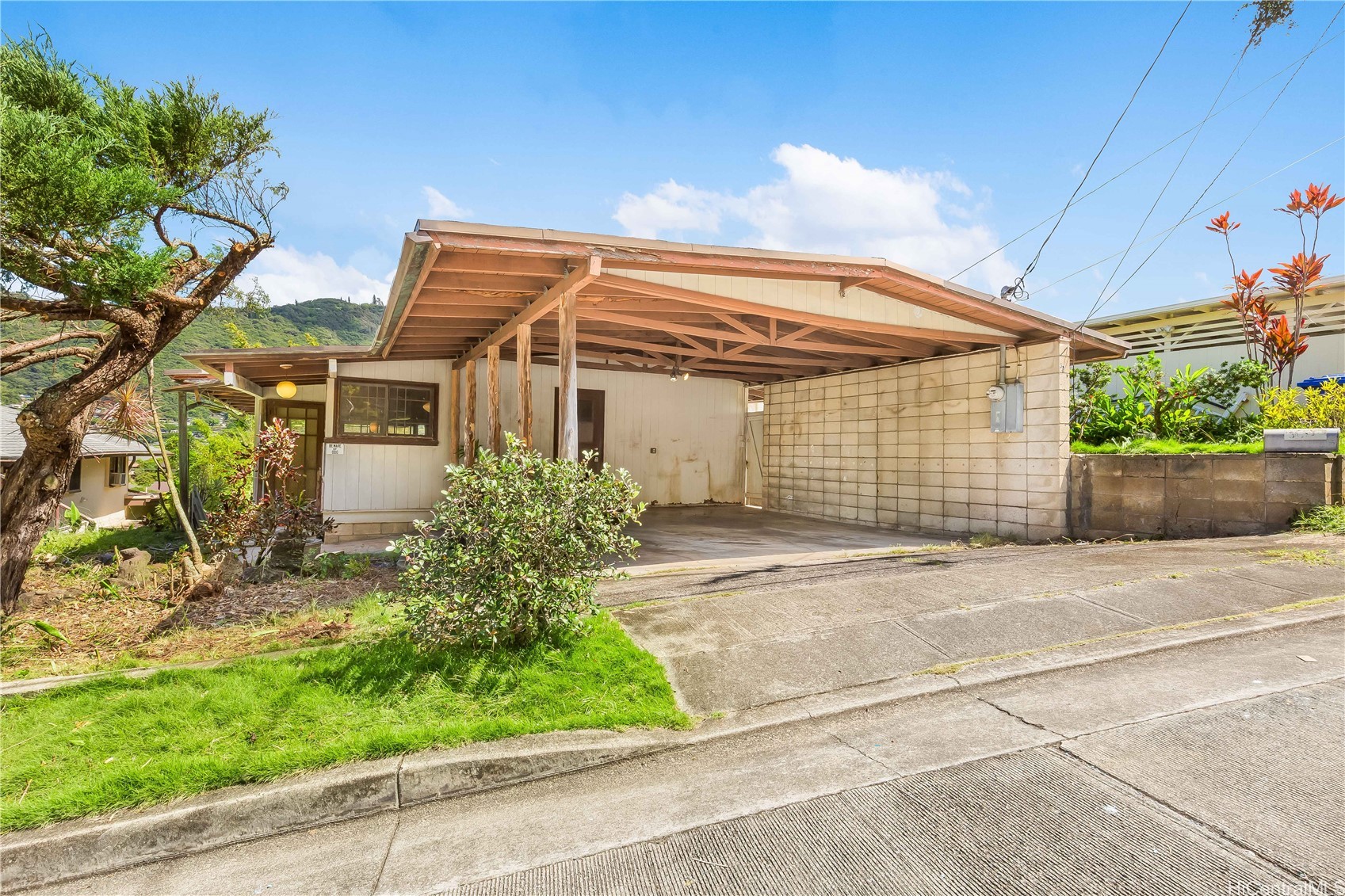 3038 Lanikaula Street