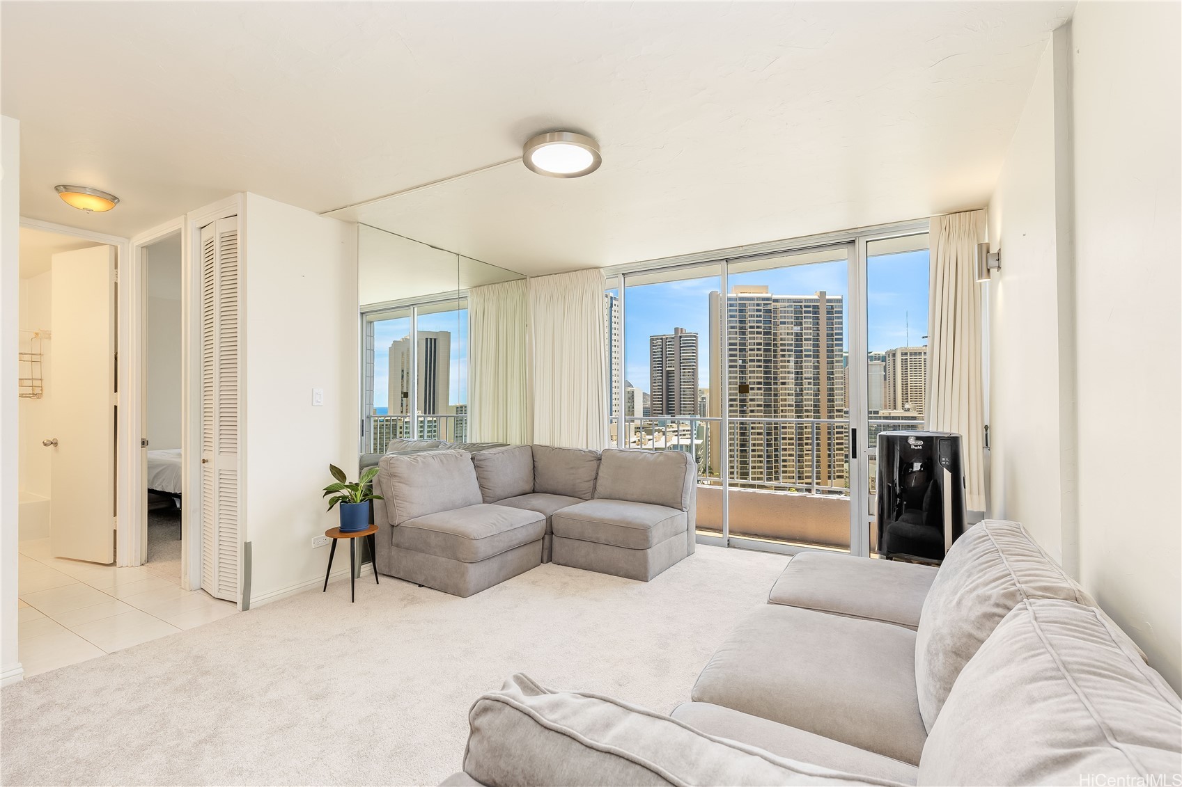 1848 Kahakai Drive 2104