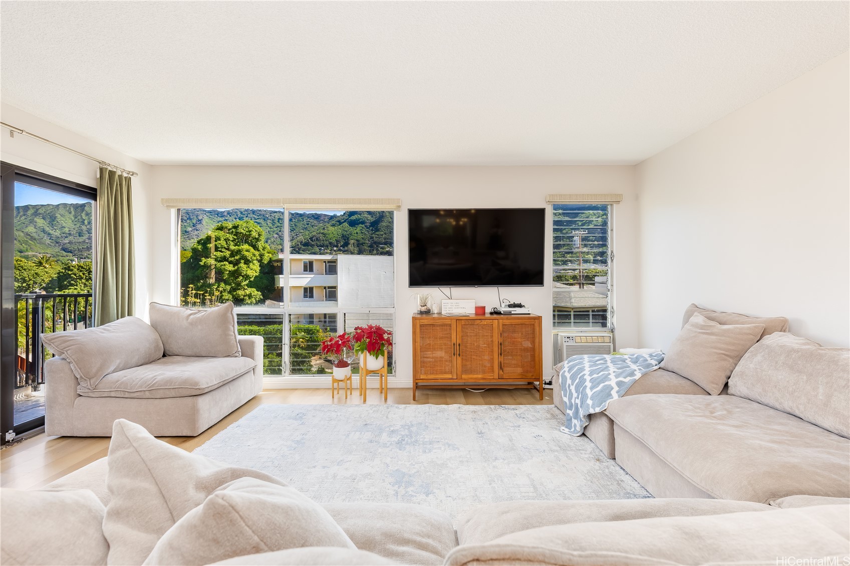 2830 Kaonawai Place 4D