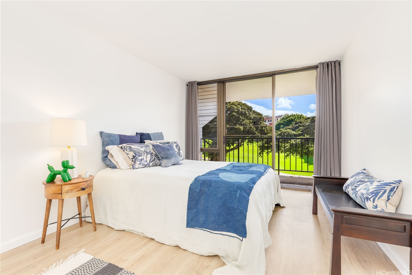 3138 Waialae Avenue 413