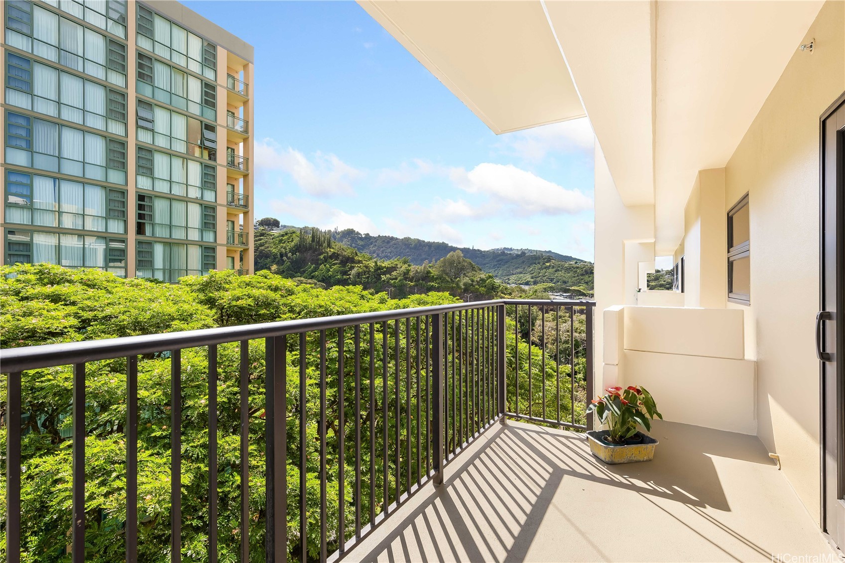 21 Craigside Place 7C