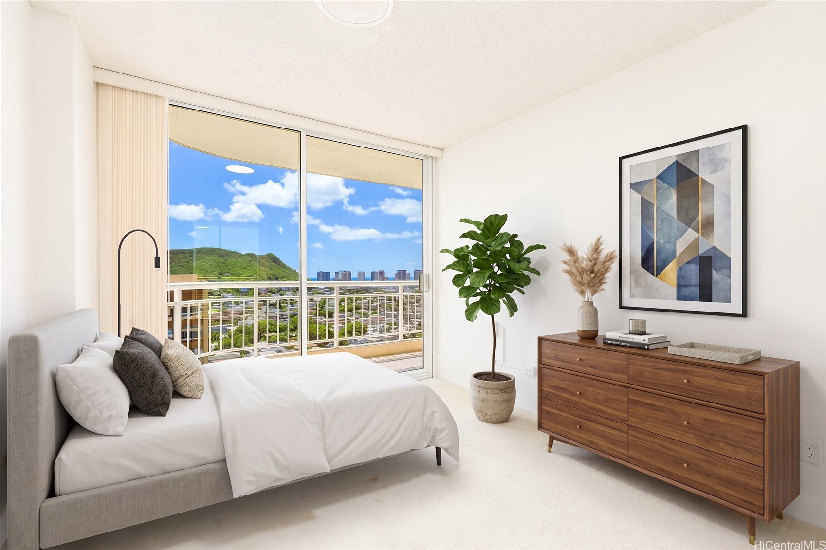 2047 Nuuanu Avenue 2202