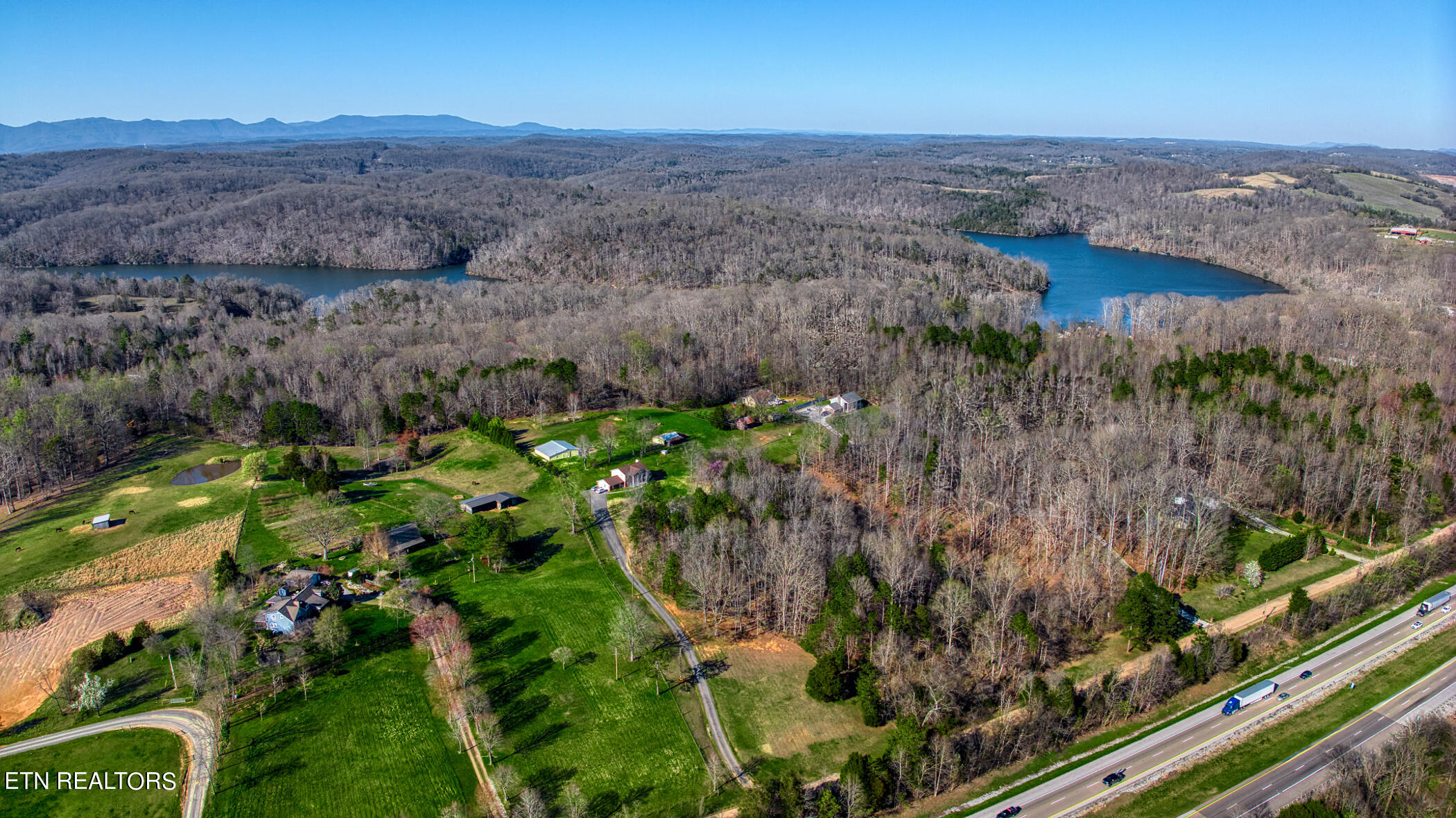 Rocky Top Rd