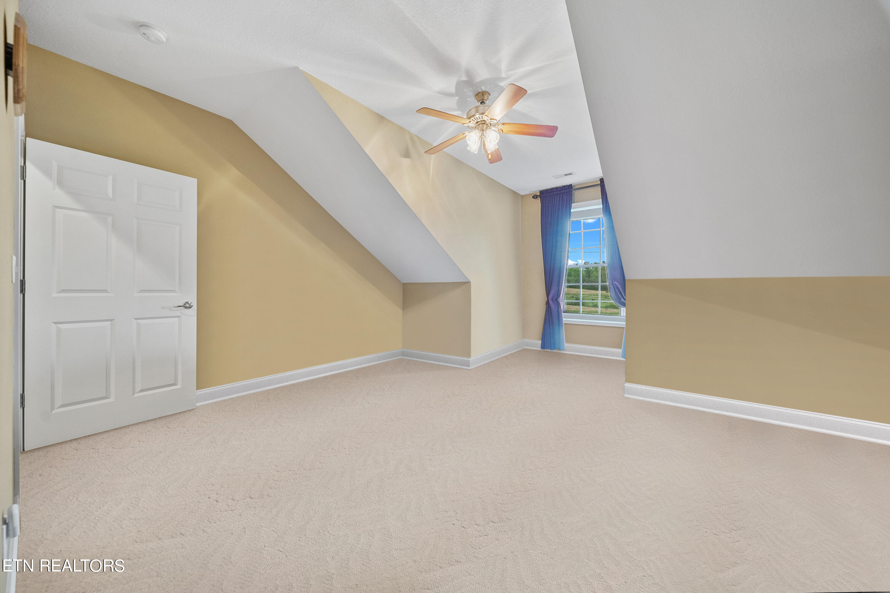 171 Waterford Circle