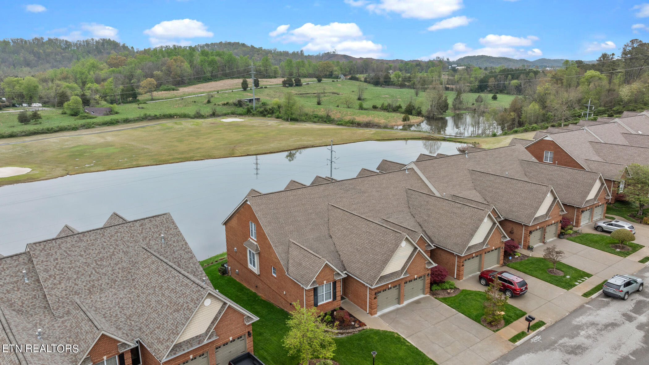 171 Waterford Circle