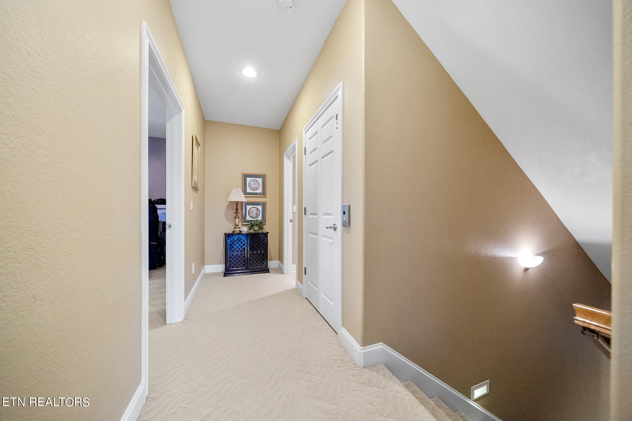171 Waterford Circle
