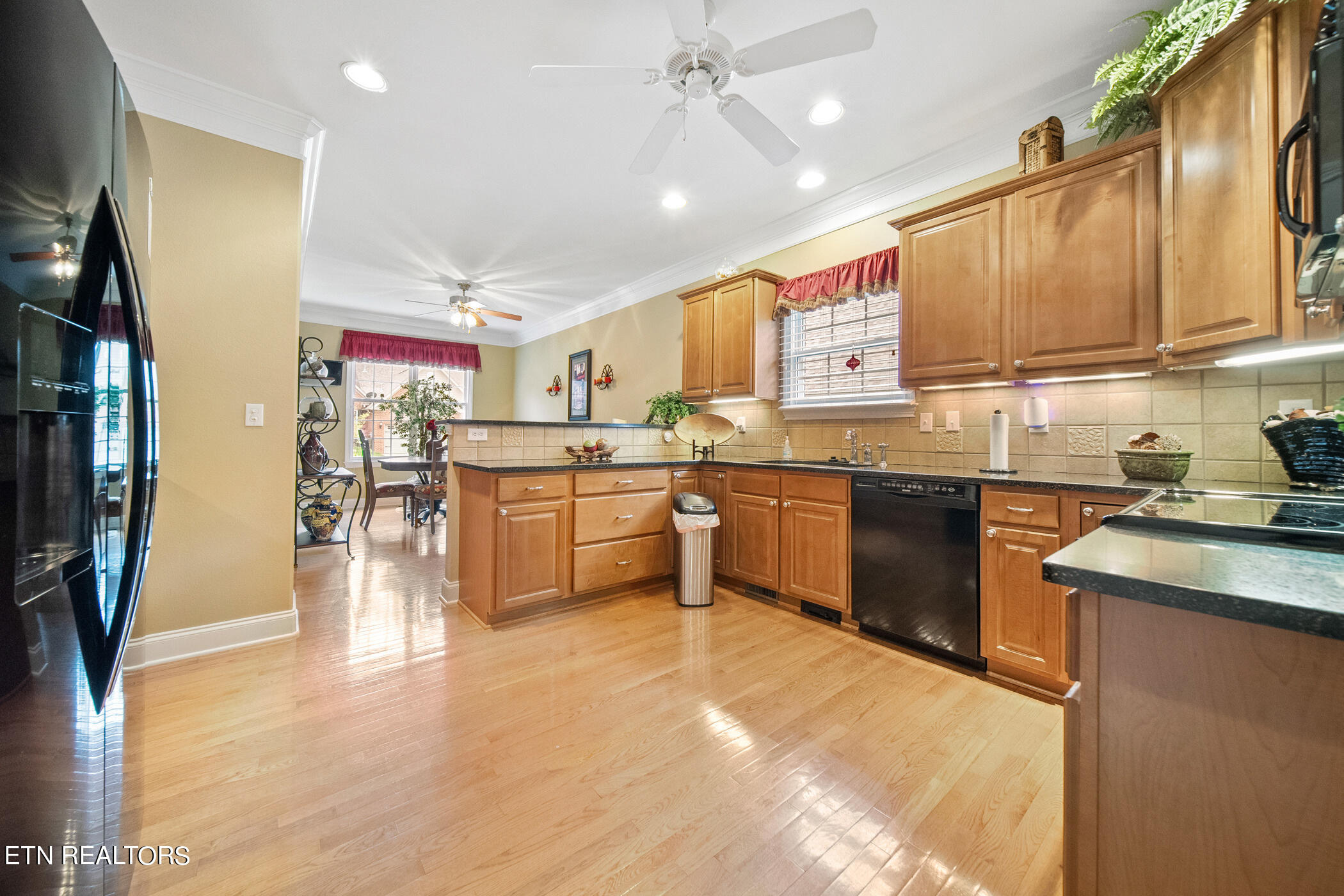 171 Waterford Circle