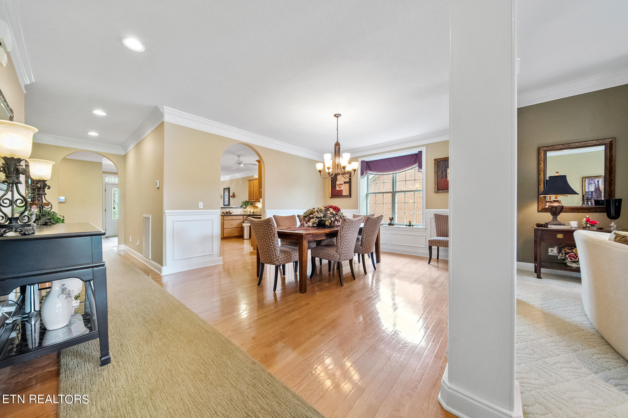 171 Waterford Circle