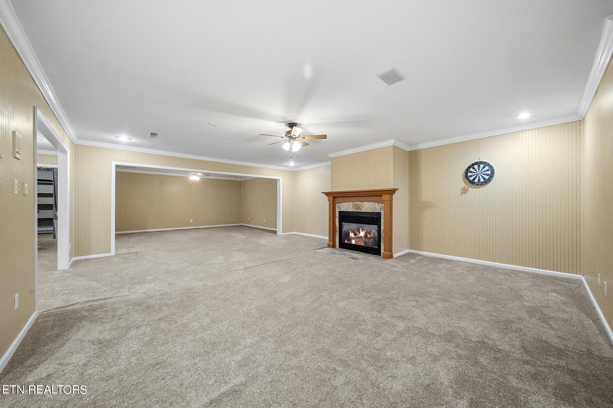 5305 Rio Vista Lane