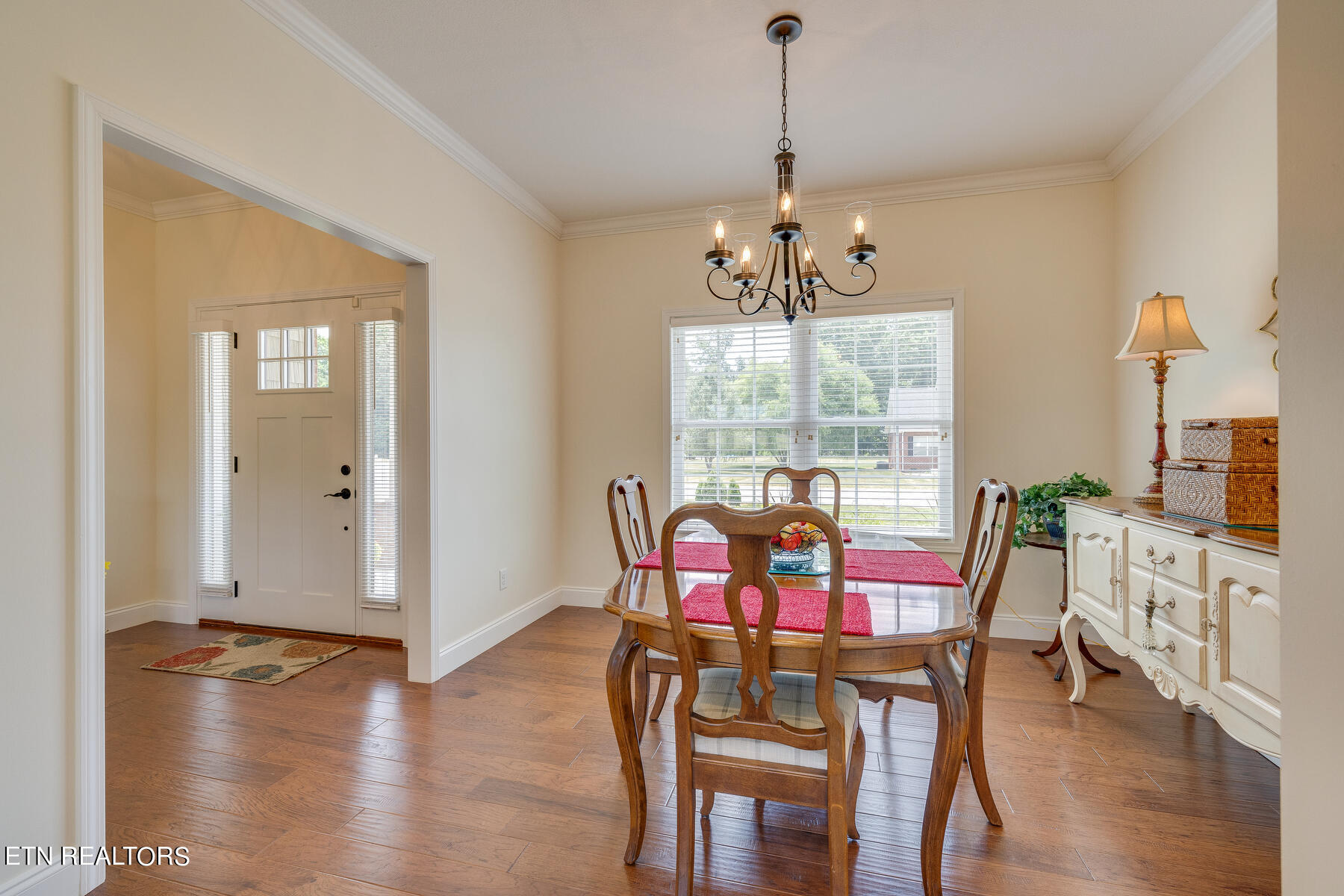 305 Saddle Ridge Court