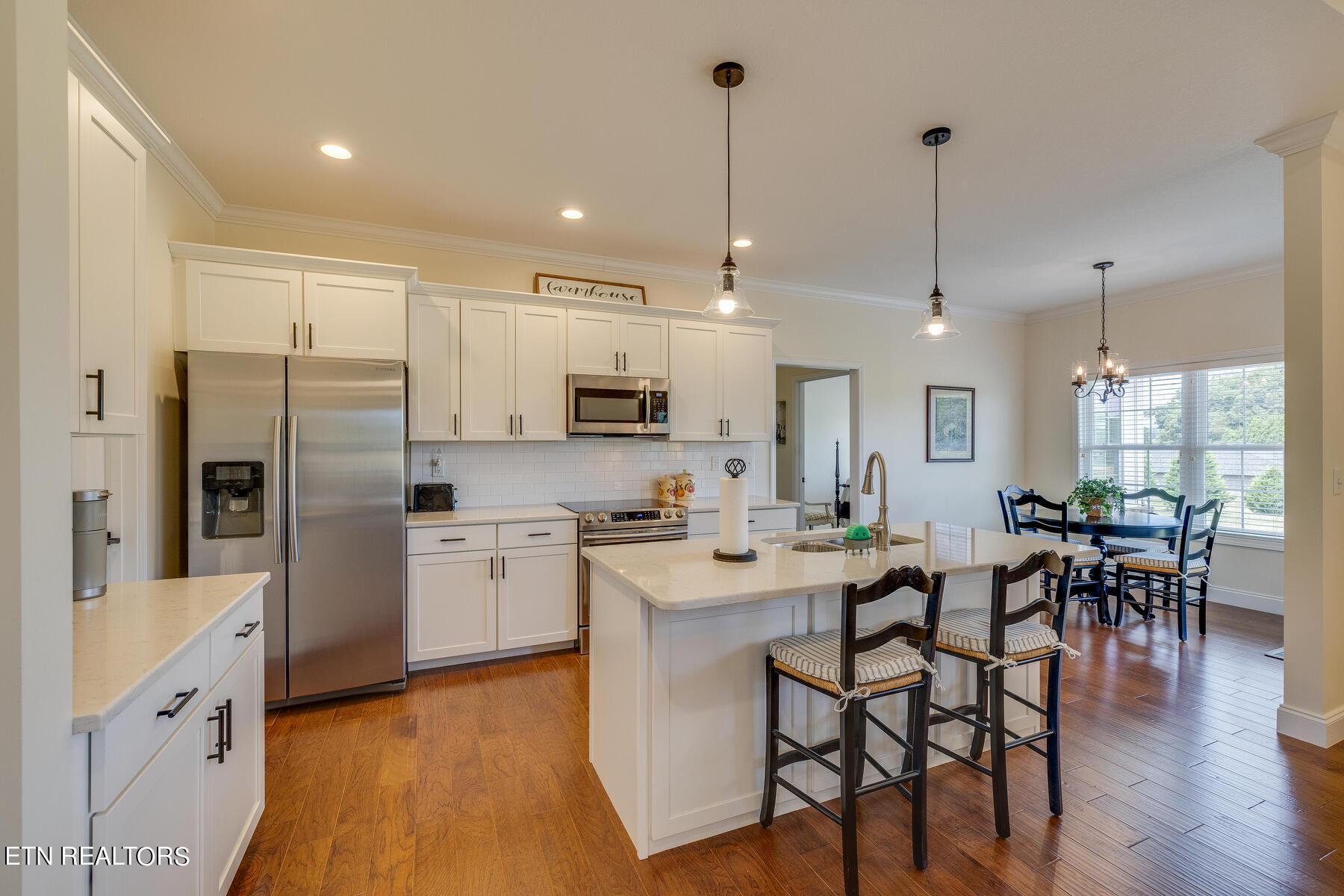 305 Saddle Ridge Court