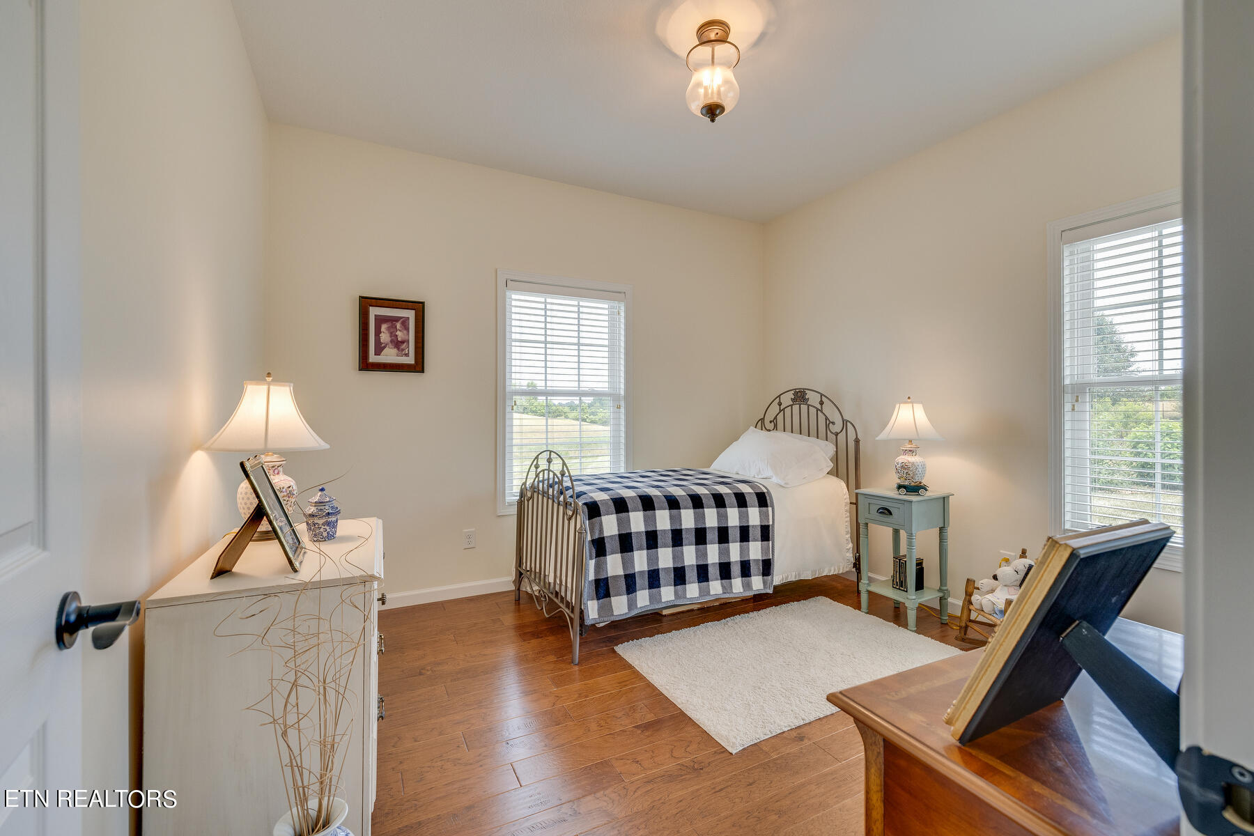 305 Saddle Ridge Court