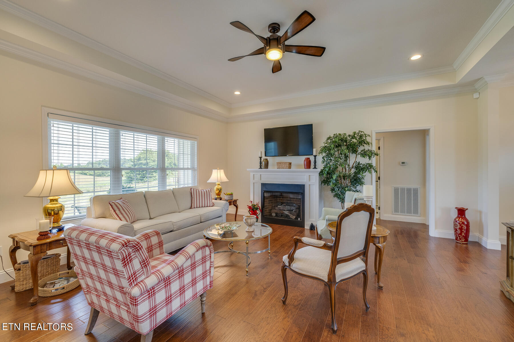 305 Saddle Ridge Court