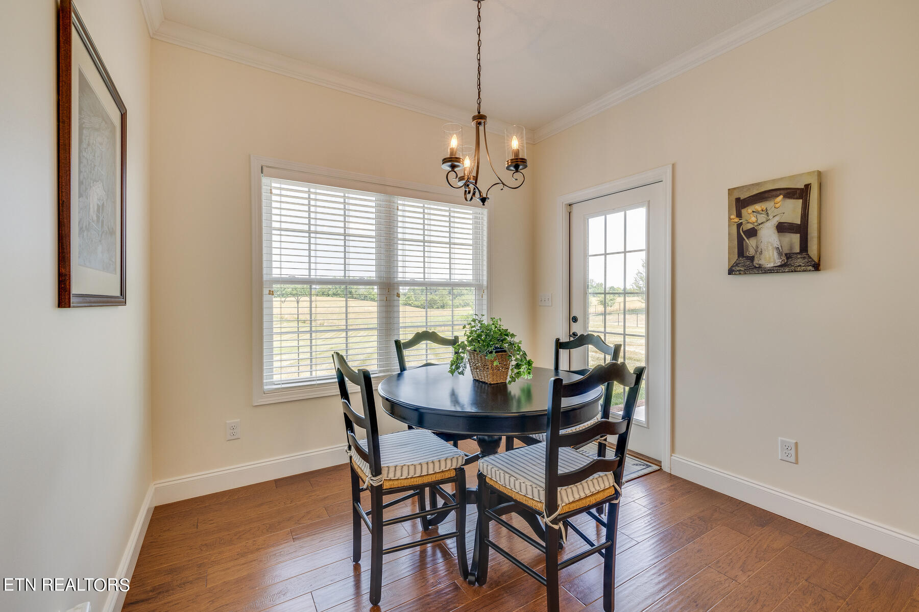 305 Saddle Ridge Court
