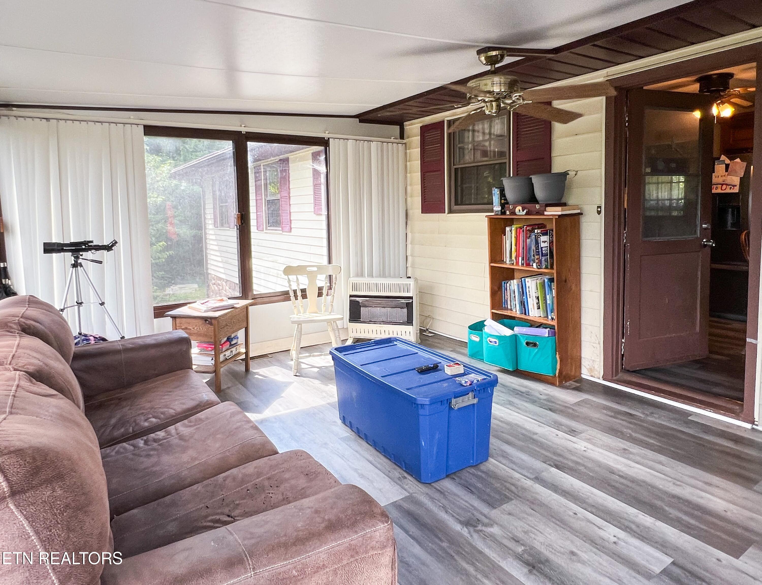 1809 Ridgecrest Drive