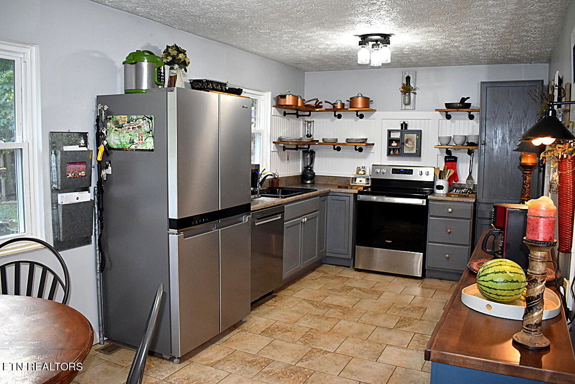 6508 Hubert Bean Rd