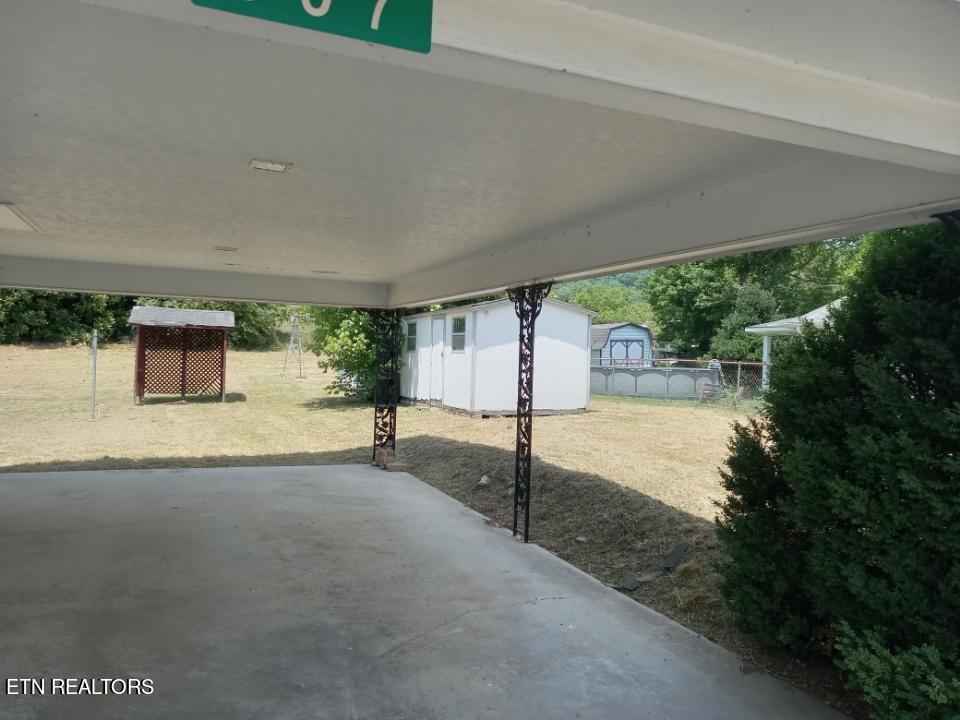 507 E Beech St, LaFollette