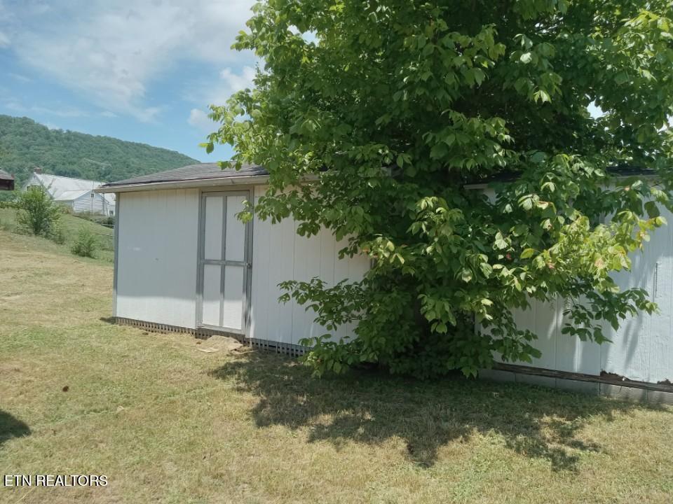 507 E Beech St, LaFollette