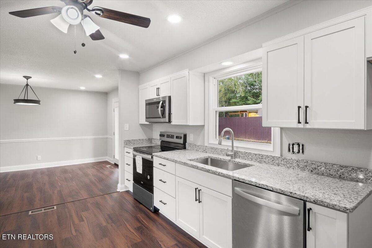 4613 NW Hickory View Circle