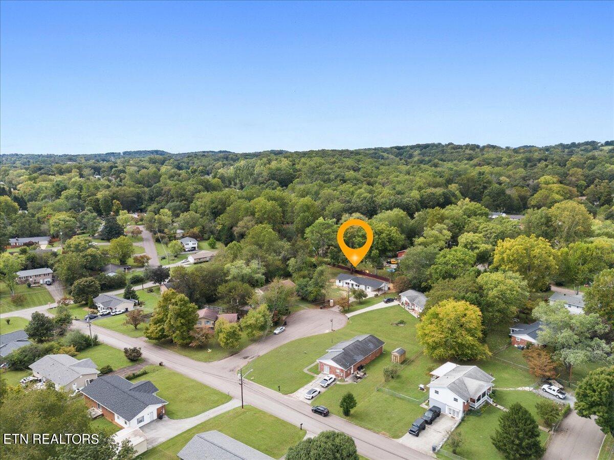 4613 NW Hickory View Circle