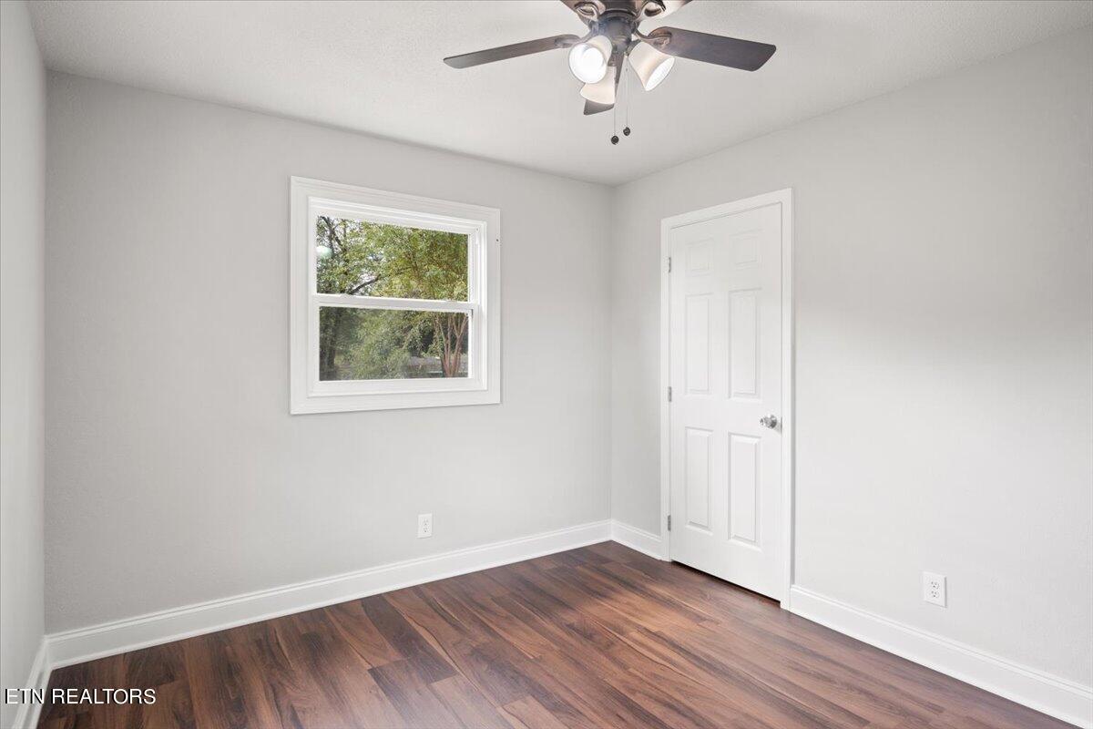 4613 NW Hickory View Circle