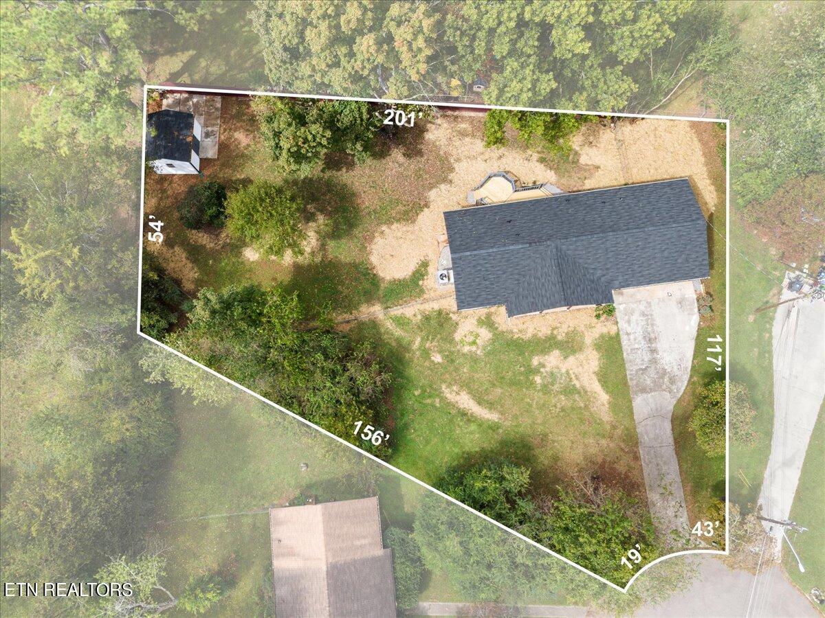 4613 NW Hickory View Circle