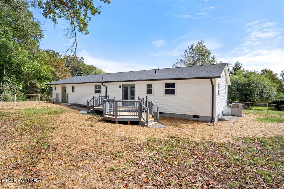 4613 NW Hickory View Circle