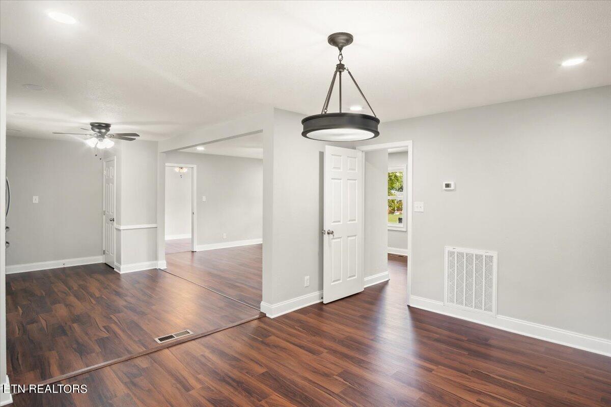4613 NW Hickory View Circle