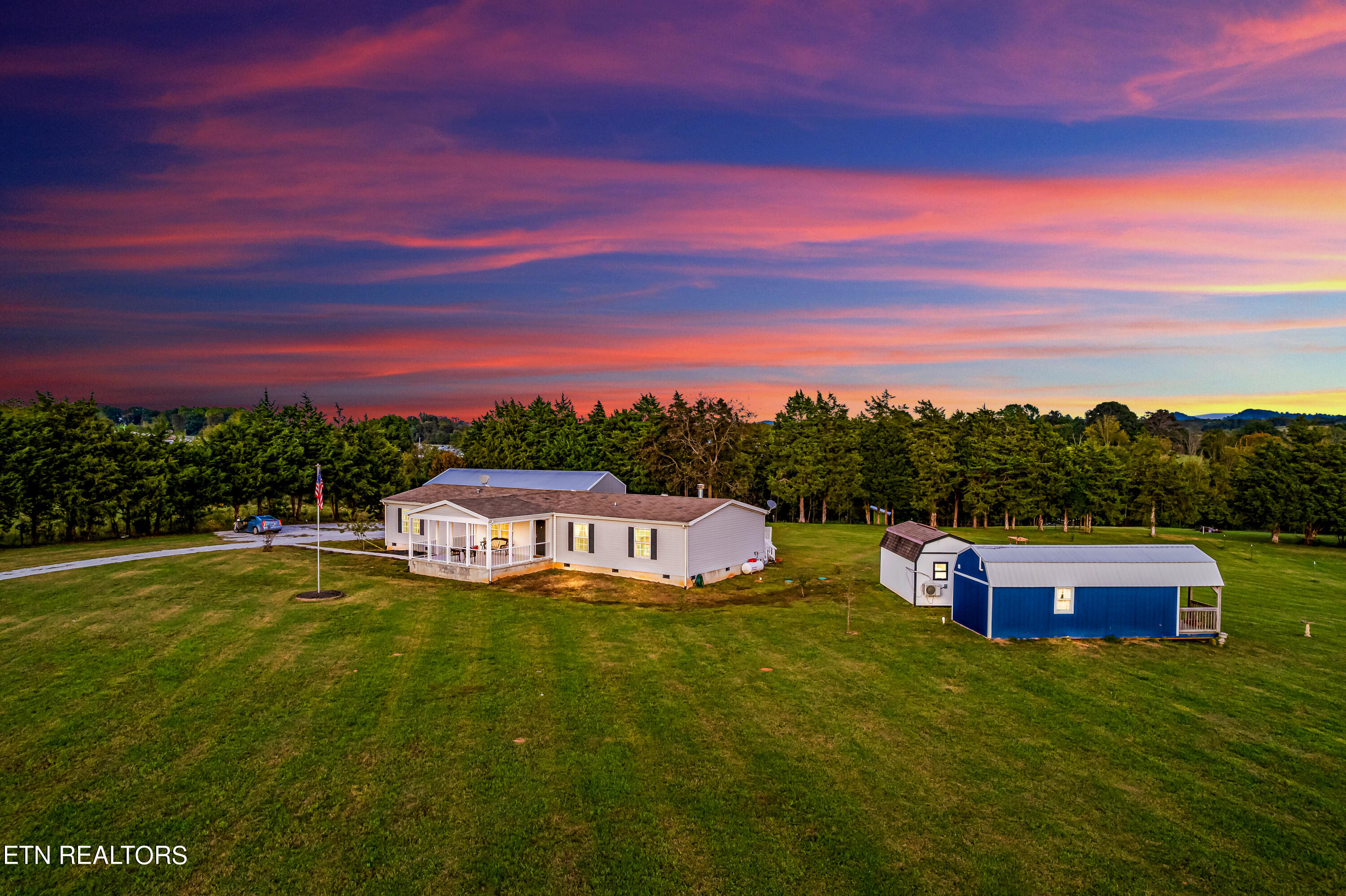 3694 Highway 411N