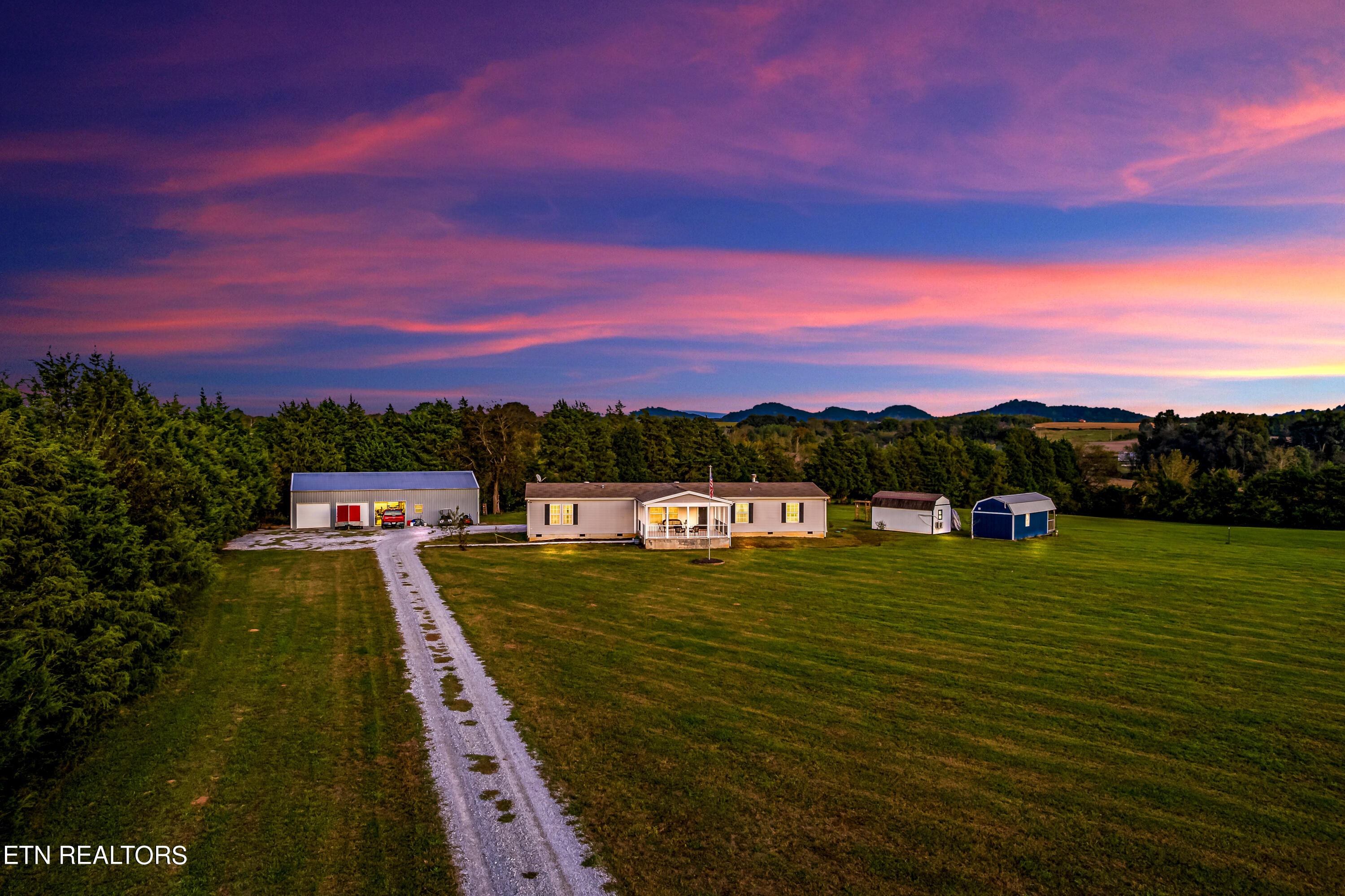 3694 Highway 411N